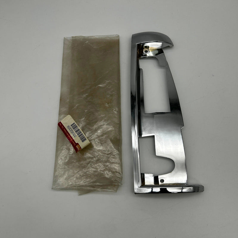 Crown 55002309 Grill Molding Left Plastic Chrome New Old Stock NOS 88-90 Jeep 4