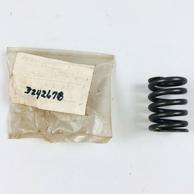 AMC Jeep 3242678 Spring for Camshaft and Valve OEM NOS Fits 1983-86 CJ 7-8 4 Cyl 1