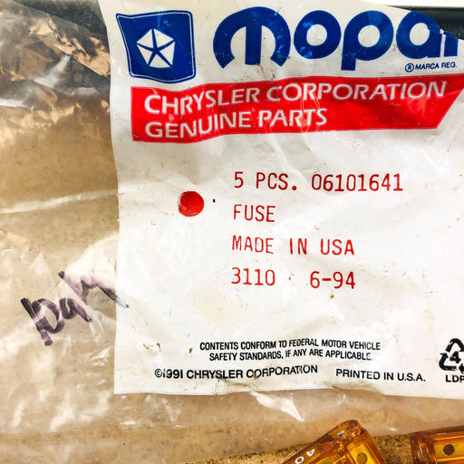 Mopar 06101641 Fuse 40 AMP Amber OEM NOS Loose 2