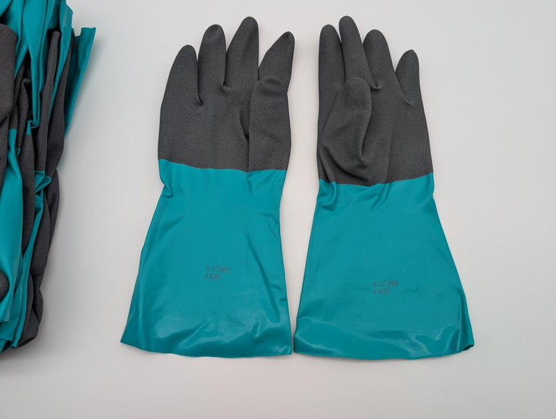 Ansell 58-430 Chemical Resistant Gloves Size Large Nitrile 12" Length 12 Pairs 3