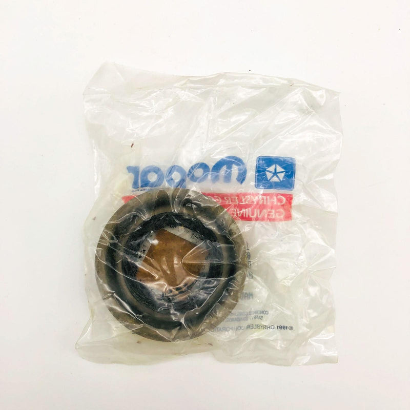 Mopar 4856336 Seal Axle Drive Shaft OEM NOS 01-06 Jeep Wrangler Cherokee 08/96 3