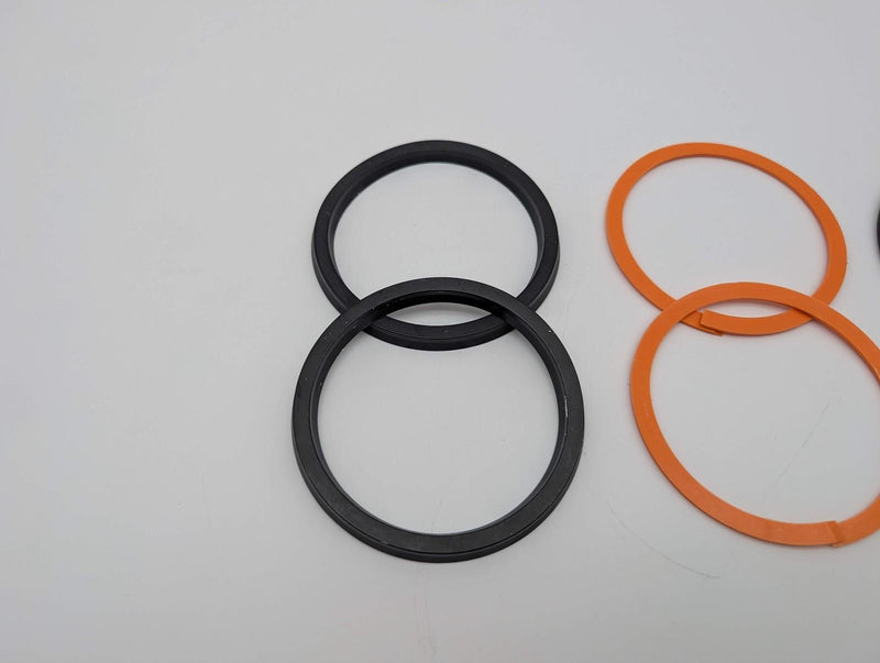 Parker PK322HLL01 3-1/4" Piston Seal Kit for 2HL, 3LL, VHL Hydraulic Cylinders 2