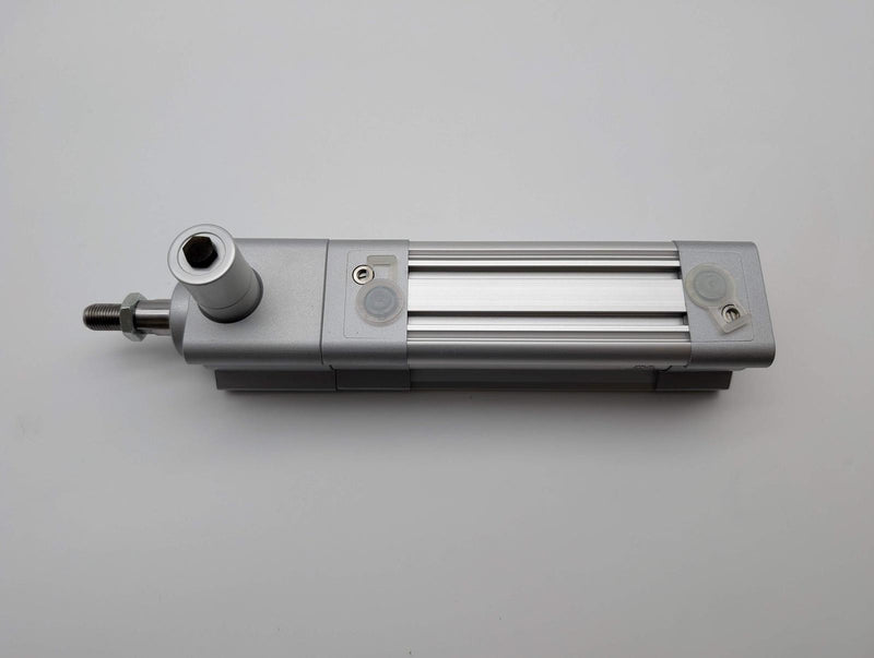 Festo DSBC-40-70-C-PPVA ISO Pneumatic Cylinder 40mm Piston 70mm Stroke w/ Clamp 2