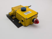 Rees 04962-200 Cable Pull Switch Left Pull w/ Broken Cable Detection & Pilot 5