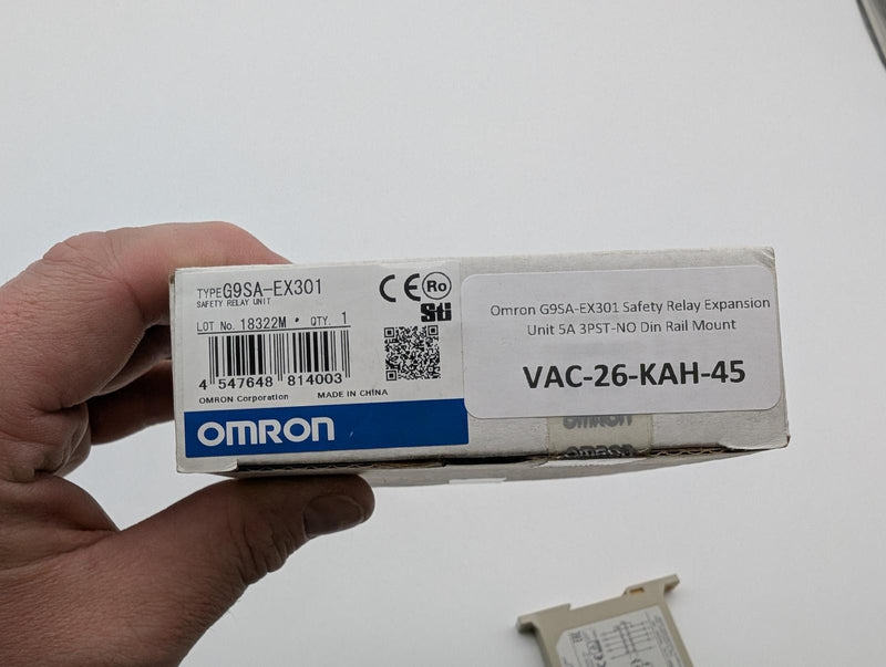 Omron G9SA-EX301 Safety Relay Expansion Unit 5A 3PST-NO Din Rail Mount 7