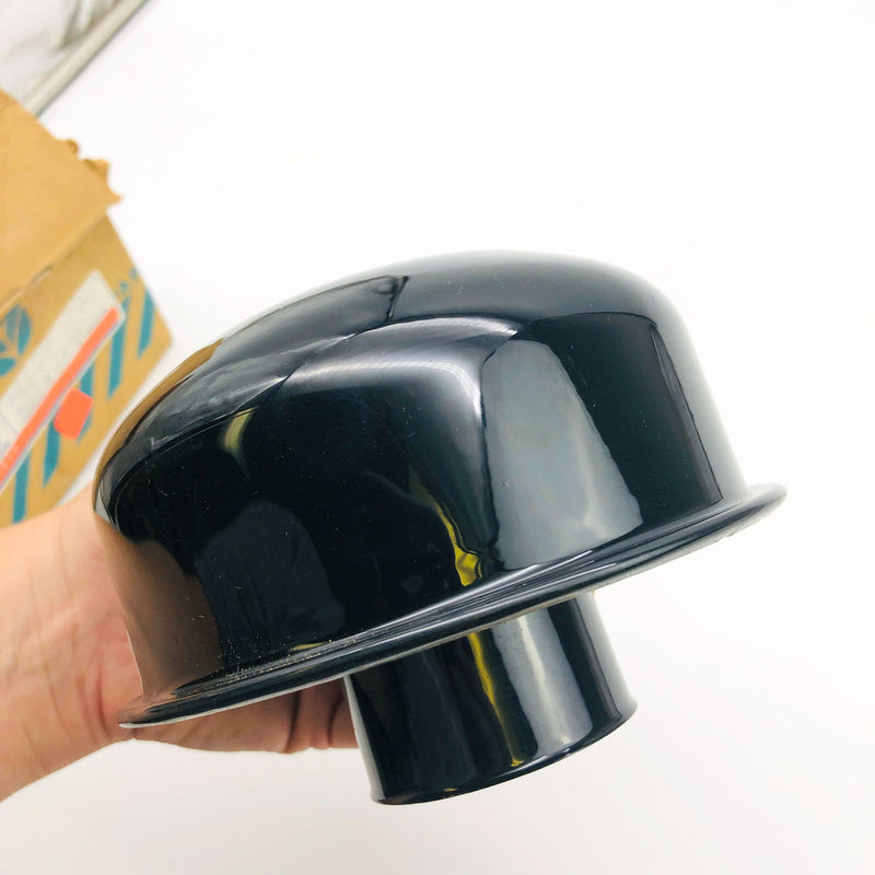 New Holland C7NN9B646C Cover Cap Black OEM NOS Replaces 83925518 Open