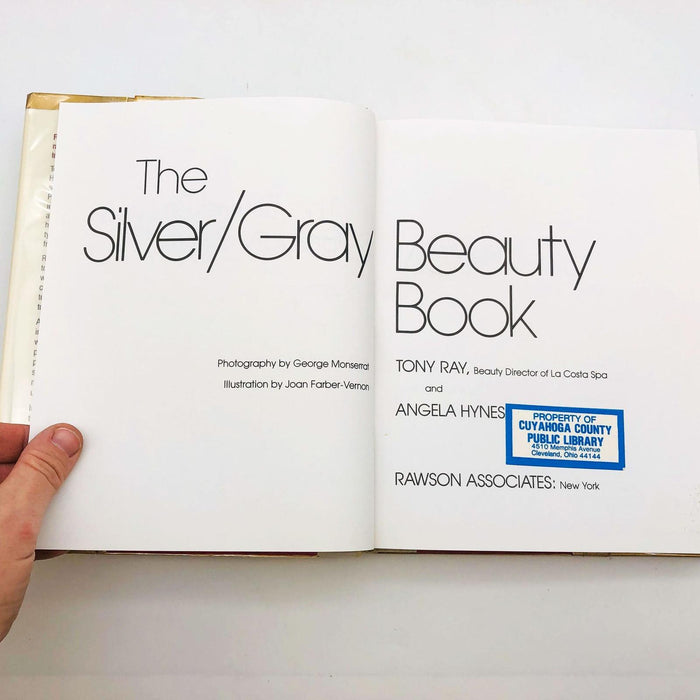 The Silver Gray Beauty Book Tony Ray Hardcover 1987 1st Edition Ex Library 7