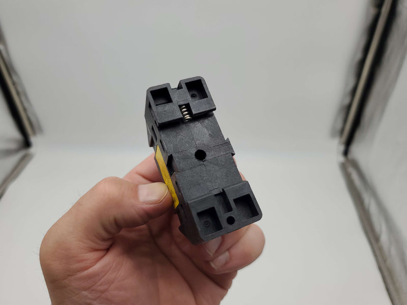 Bussmann TCFH60N Fuseholder 60A 600V for Low-Peak CUBEFuses Panel Mount 4