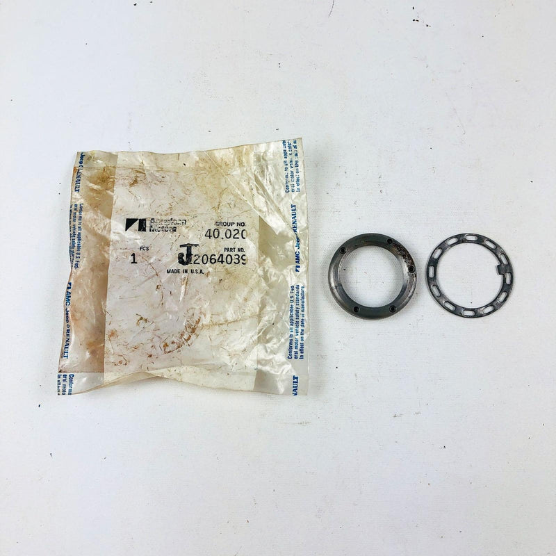 AMC Jeep J2064039 Seal Retainer for Special Equipment Group 40.020 OEM NOS 9