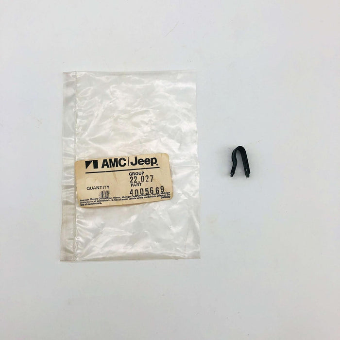 AMC Jeep 4005669 Clamp for Windshield Wiper System OEM NOS 81-86 CJ Open