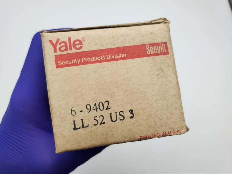 Yale 9402 Drawer Lock 7/8" Dia 5/8" Len Cylinder Brass Finish Keyed Alike