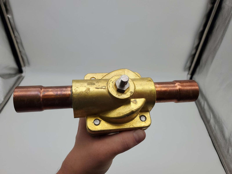 Alco Refrigerant Solenoid Valve 240RA 16T9TVLC 1" Port 1-1/8" Connection 4