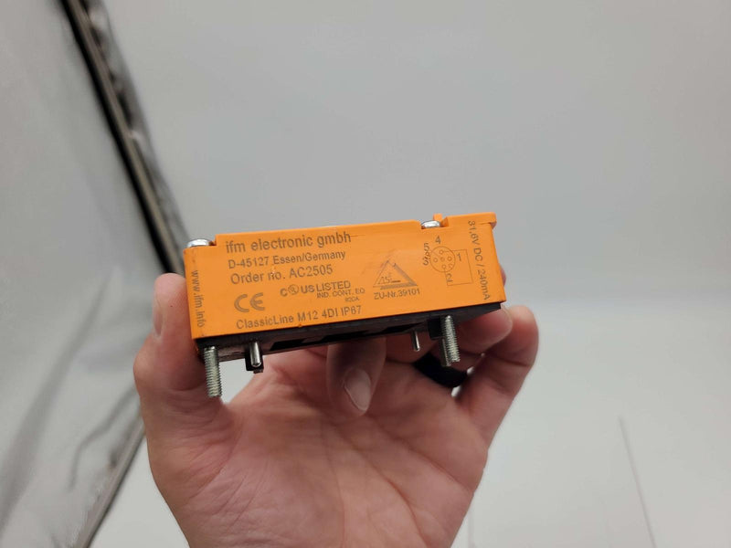 IFM AC2505 Active Interface Module 4 Input 31.6V 240 mA 2