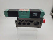 Numatics I532SS415M015W61 Double Solenoid Valve 2 Pos 4-Way 3/8" NPTF Port Base 3