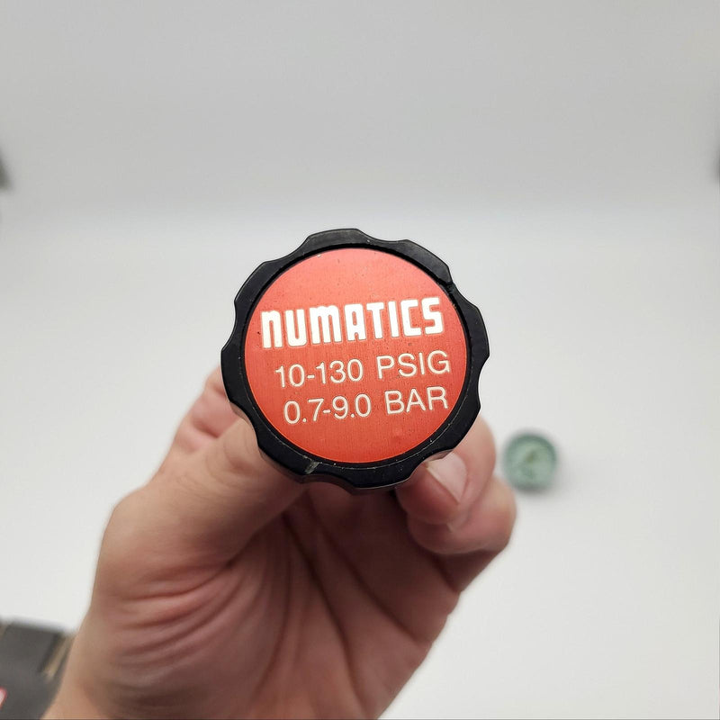 Numatics 555RS131J Regulator Valve 10 - 130PSI Plug-In Side Port Common Exhaust 8