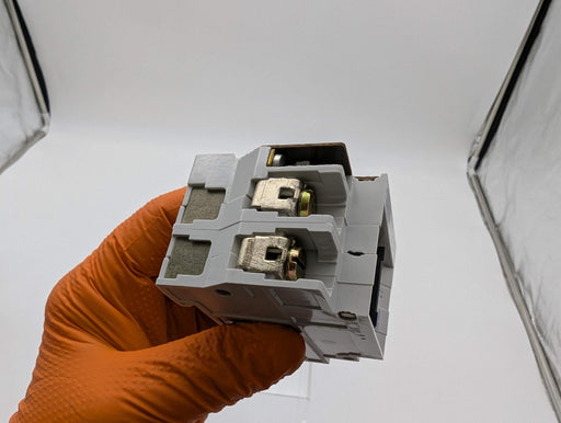 Siemens 5SN9-G4A Circuit Breaker 4A 220/240V Double Pole MCCB 2