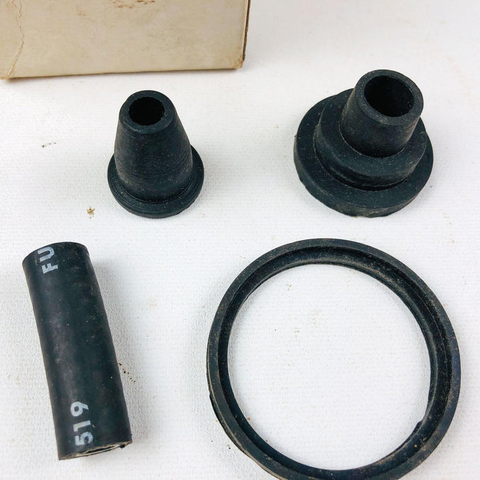 AMC Jeep 8983500911 Seal Gasket Rubber Tube OEM NOS 89-83-500-911 Invotek 4