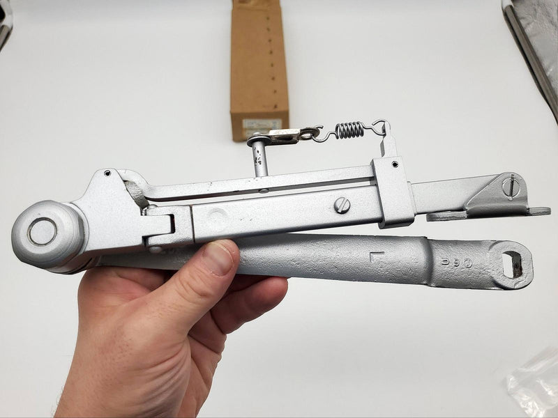 LCN 3030-3049-FL Door Closer Arm FL LH ALUM Fusible Link Left-Handed Aluminum