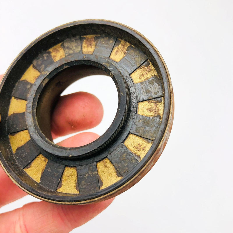 AMC Jeep J8129096 Seal for Front Axle Shaft 2.625" OD NOK AZ72838 New NOS OEM 11
