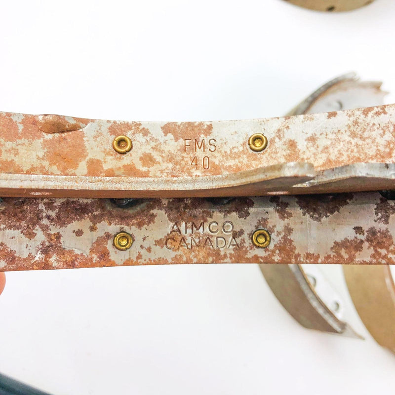 Jeep Brake Shoe Set J320 0691 AFC6FE 2328 New Old Stock NOS FMS 40 Aimco Canada 7