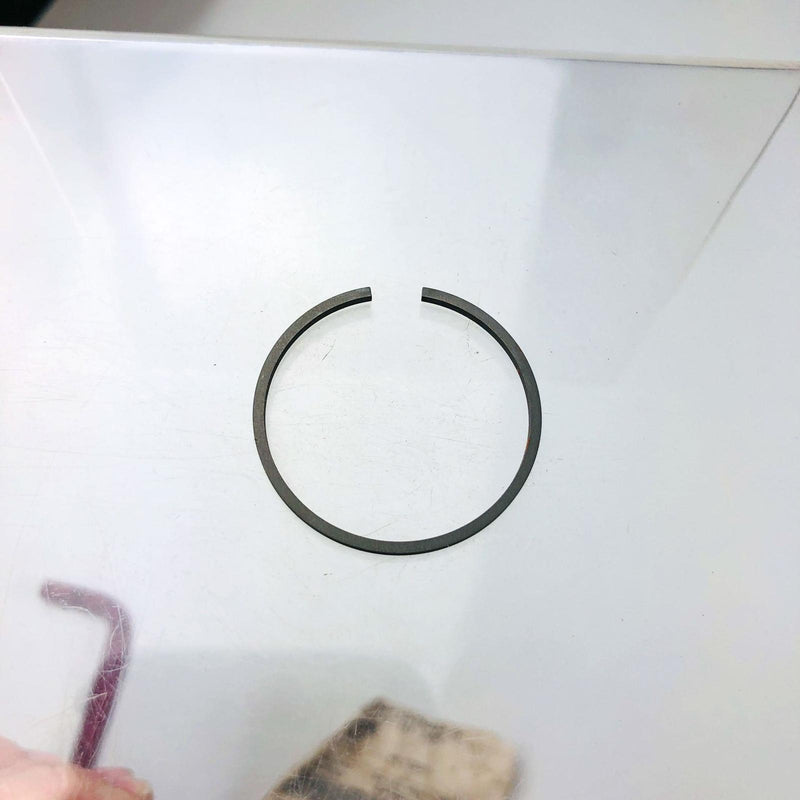 Poulan 530024929 Piston Ring for Gas Trimmer OEM New Old Stock NOS Loose 8