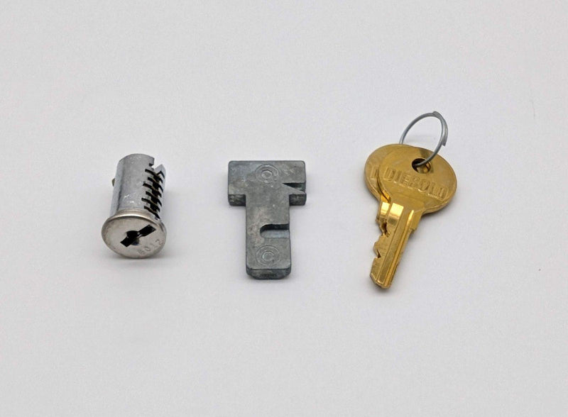 Diebold 31-018431 Undercounter Lock Core Kit w Bolt & 2 Keys Keyed 8012 1