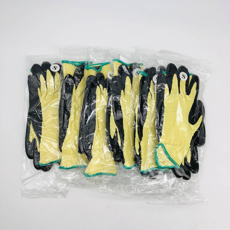 PIP 09-K1400 G-Tek Work Glove Size Small Nitrile Palm Seamless Knit 6 Pairs 6