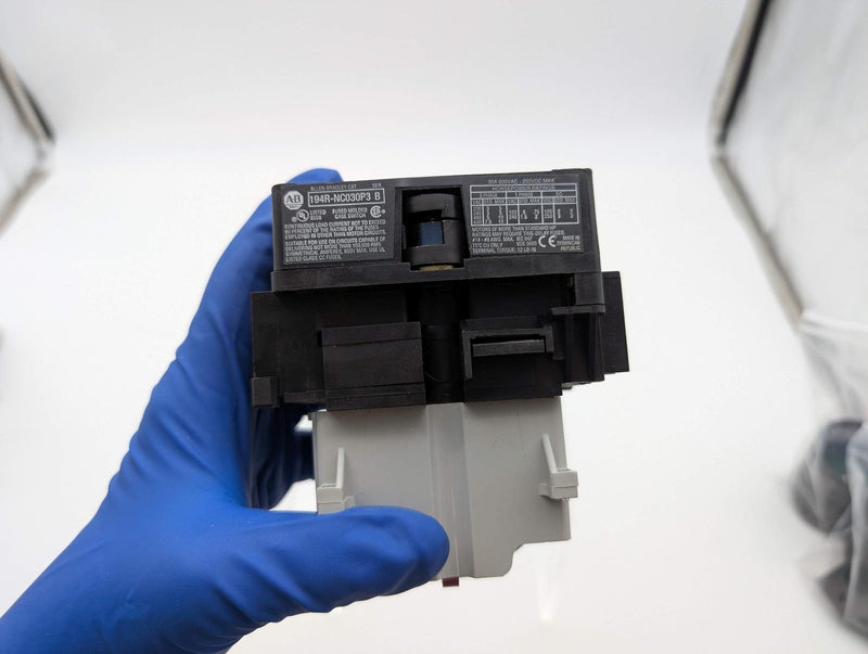 Allen Bradley 194R-NC030P3 Fusible Disconnect Switch 3 Pole 30A 600V 2