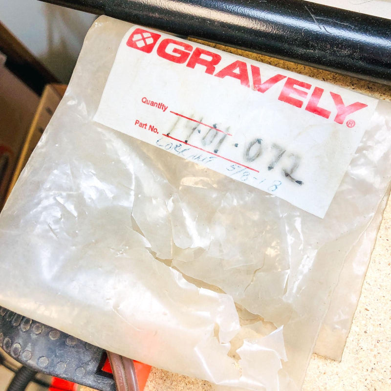 Solo 14-01-072 Locknut 5/8-18 OEM New Old Stock NOS Clear Zinc 8