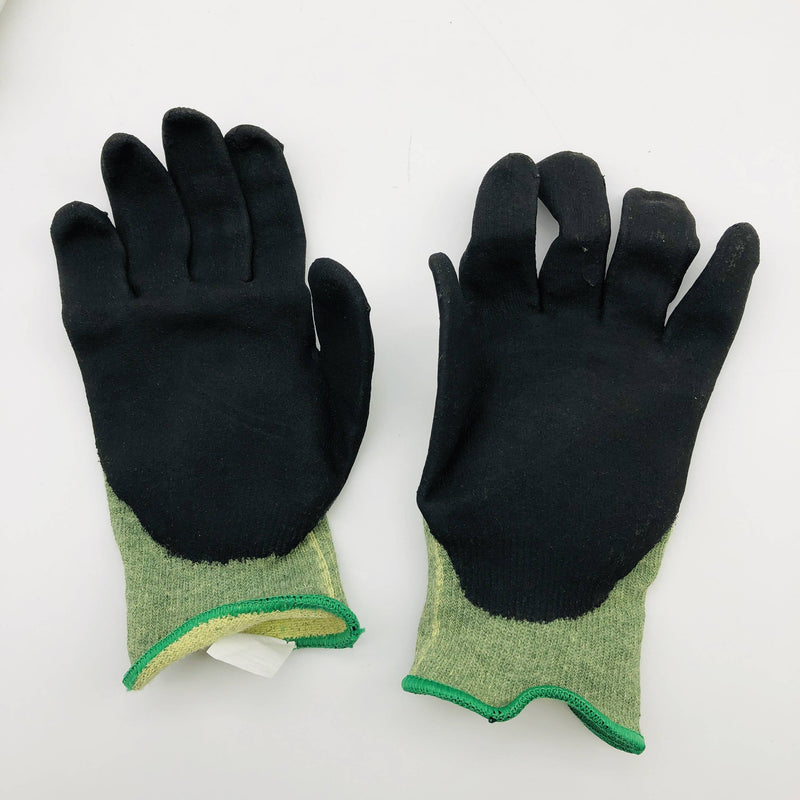 PIP 713KSSN Cut Resistant Glove Medium Lvl 6 Foam Nitrile Palm 13 Gauge 3 Pairs 4