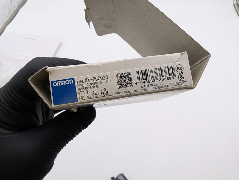Omron NX-PC0020 I/O Power Connection Unit 5-24VDC 16 Terminal 4A Per Terminal