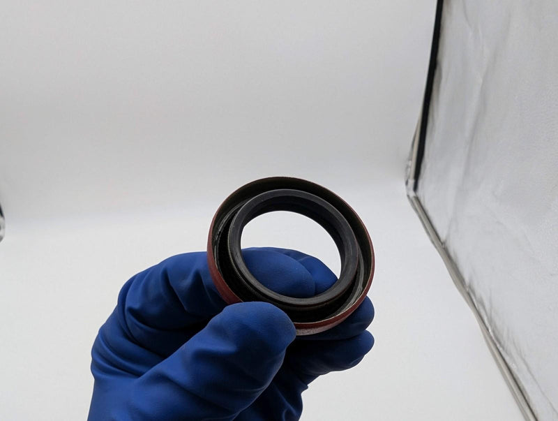 National 472642 Radial Shaft Seal 1.375" Bore 2.051" OD 0.312" Width NBR Lip 2