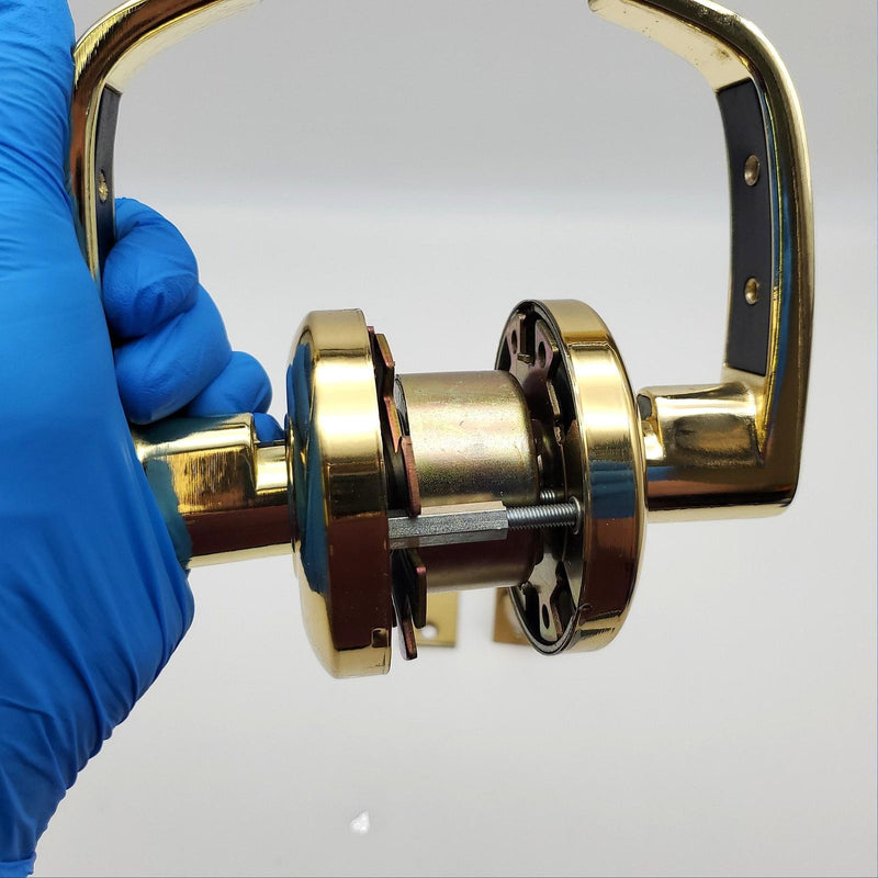 Sargent Door Lever Storeroom Lock Bright Brass 2-3/4" Backset L Lever 65G04 5