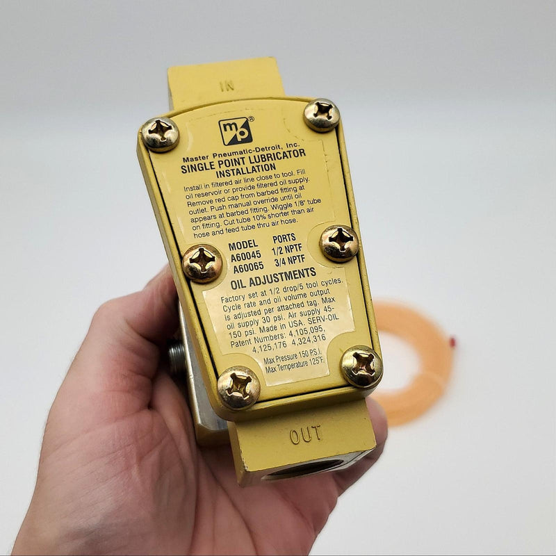Master Pneumatic A60065 Single Point Lubricator 3/4" NPTF Ports 2