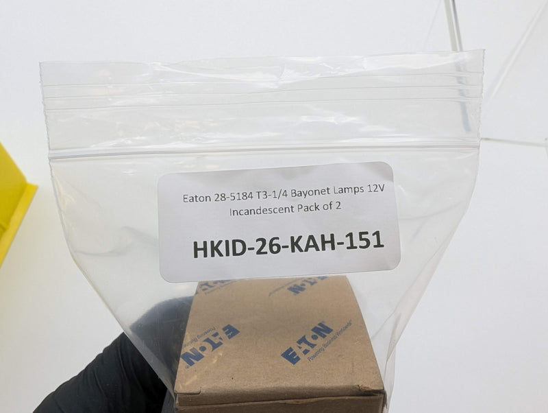 Eaton 28-5184 T3-1/4 Bayonet Lamps 12V Incandescent Pack of 2