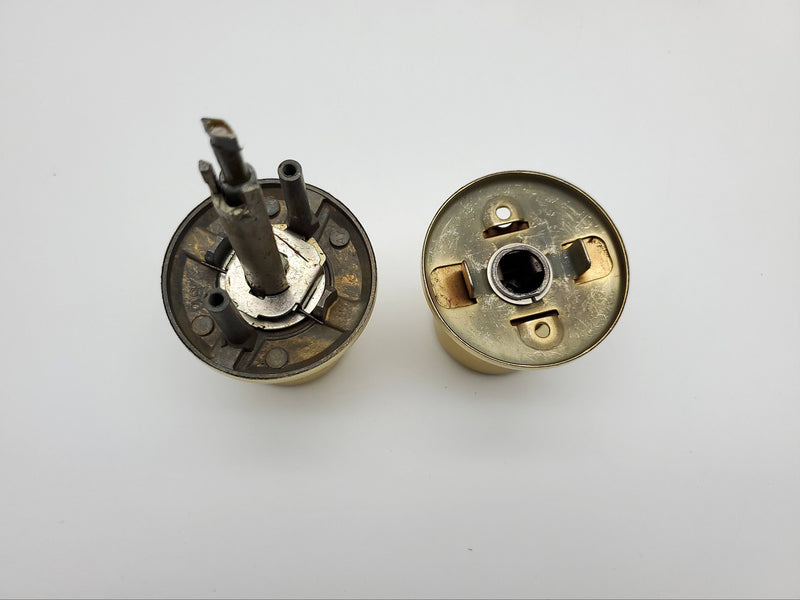 Kwikset Entry Door Knob Double Cylinder 2-3/8" Backset Bel Air Polished Brass