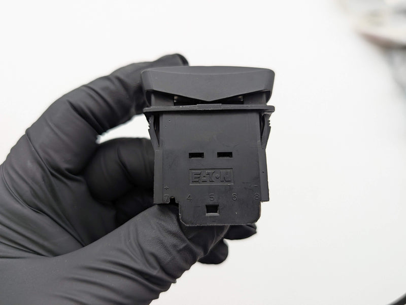 Roadtec 281434-04 Momentary Rocker Switch Operator Seat Swing-Out Station