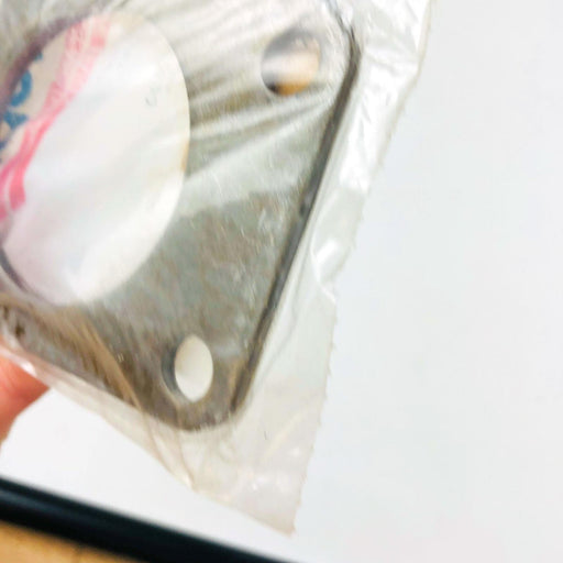 Mopar 83503022 Seal Retainer for Rear Axle Shaft OEM NOS AMC/Dana 35 XJ Sealed 2