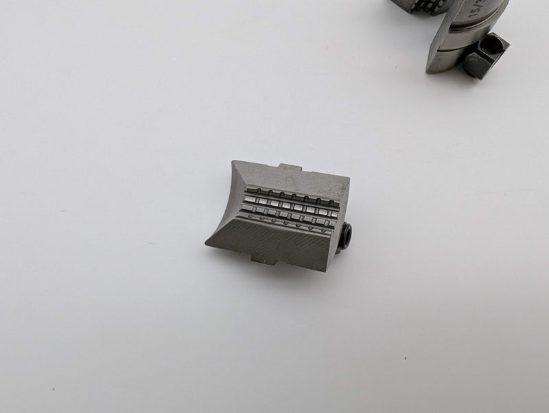 Hardinge M10 15/32" Round Serrated Collet Pads 3-Segment for M10 Collet
