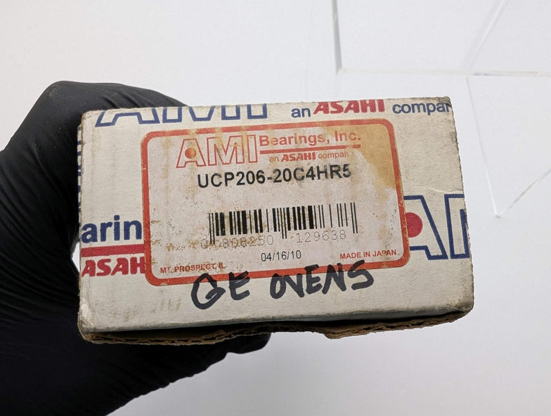 AMI UCP206-20C4HR5 Pillow Block Bearing Unit 1-1/4" Bore 4.75" Bolt Center 5