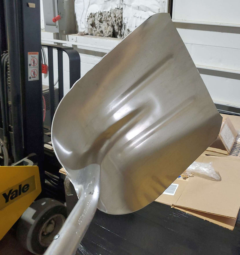 Razor-Back Scoop Shovel Aluminum 14-1/2" Blade 62" Handle Model 53127