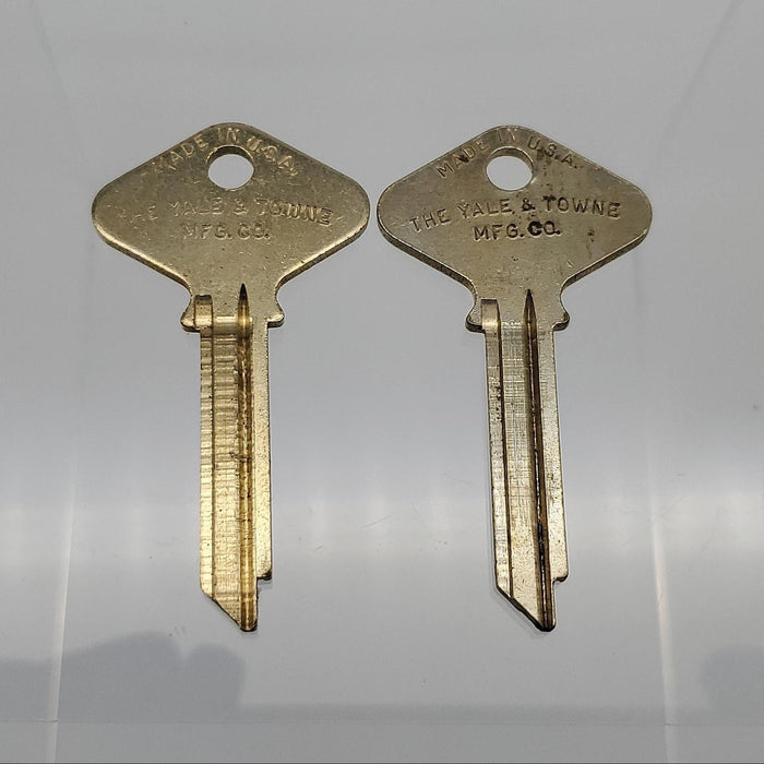 2x Yale FN411 GC Key Blanks Hotel Motel GC Keyway Nickel Silver 7-1/2 Pin NOS 1