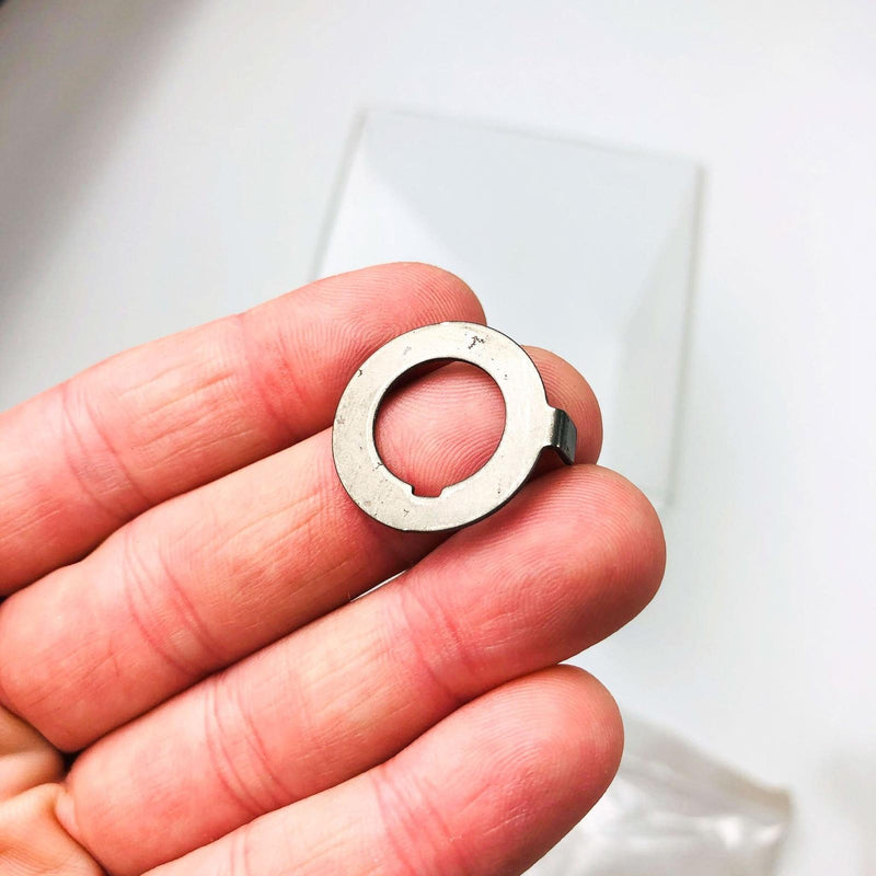 AMC Jeep 8128465 Washer for Distributor OEM NOS 1983-86 2.5L 4-Cyl Carburetor 4