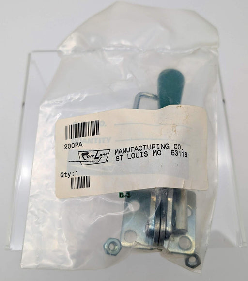 Carr Lane CL-200-PA Toggle Clamp 2" Draw 700 Lbs Capacity Flanged Base 1