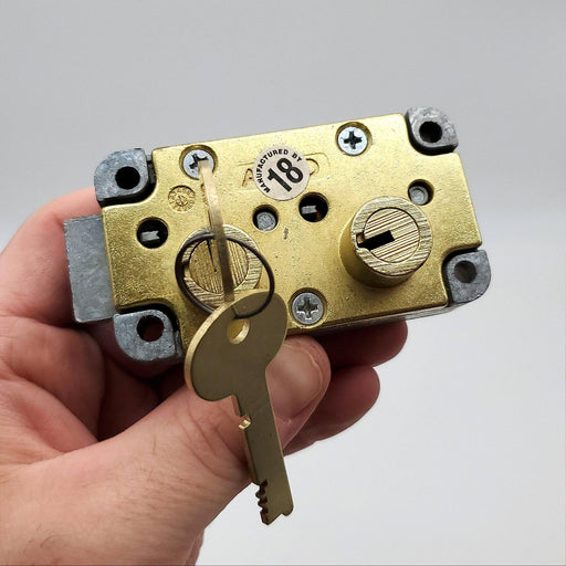 Ilco Safe Deposit Box Lock A400 RH Right Hand Satin Brass 2 Keys A4001000441RH 1