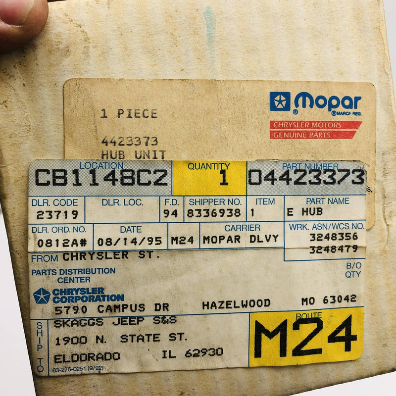 Mopar 4423373 Rear Wheel Bearing and Hub Assembly OEM New Old Stock NOS Open 3