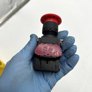 IDEC HW1B-V4F03-R Switch Push Button HW Series Red Round Plastic Bezel 1ct 7