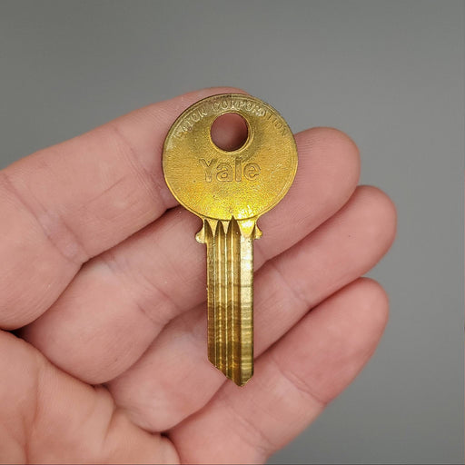 5x Yale RN8 Key Blanks C4R Keyway Brass 5 Pin NOS 1