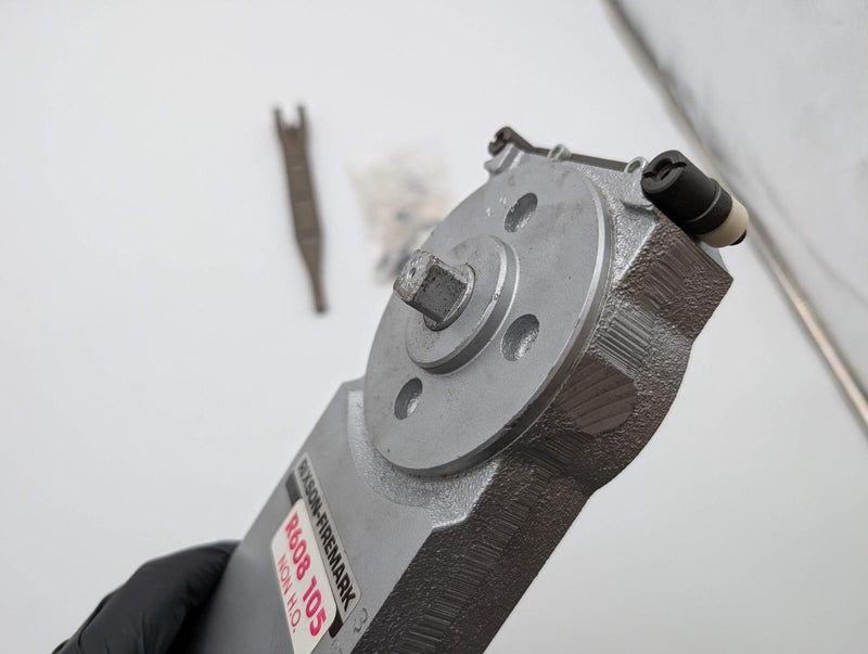 Rixson R608 105 Concealed Overhead Door Closer 105 Deg Non Hold Open Old Stock