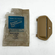 AMC Jeep 8935009765 Bezel Seat Belt Group 27.290 OEM NOS Open 1
